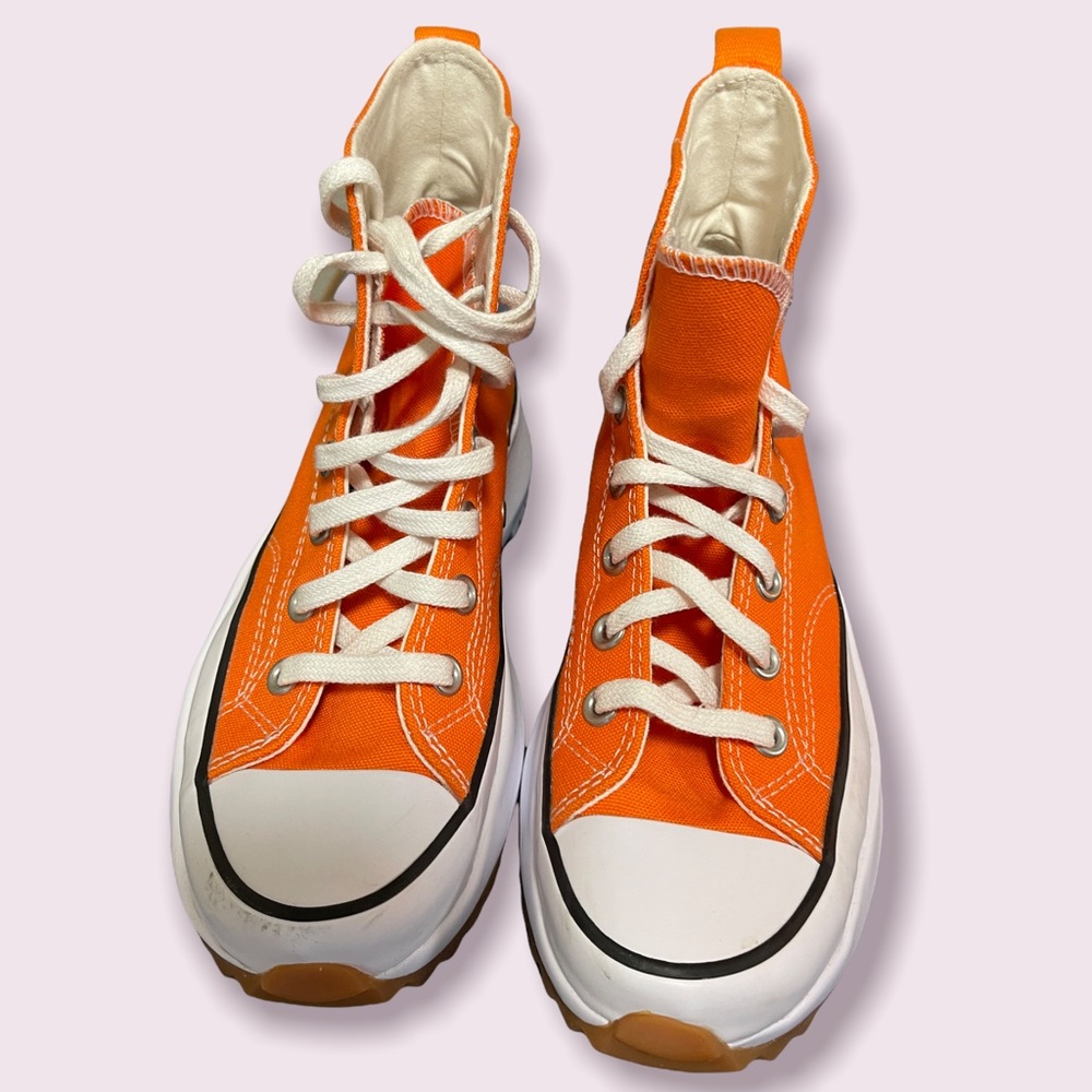 Orange Converse Run Star Hike